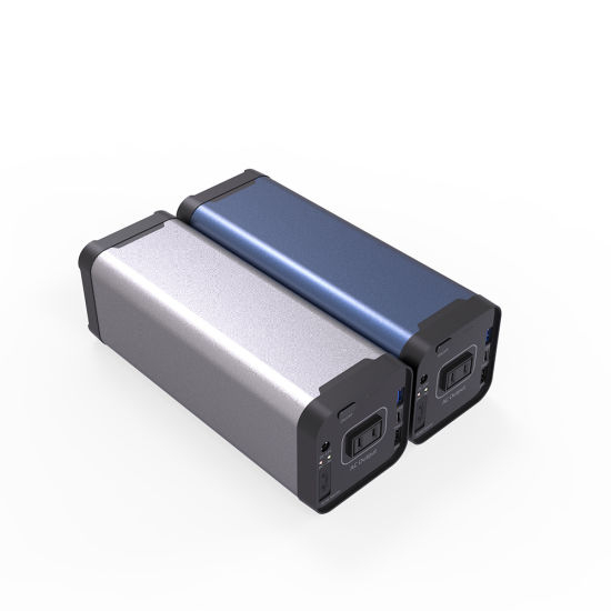 40000mAh Multifunktions-Wechselstrom-Handy Pd Power Bank PSE mit 4 USB C Schnellladegerät